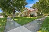 241 9th St - Photo 3