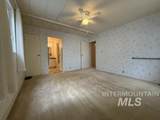1360 Pioneer Road - Photo 11