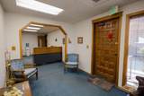 430 6th E - Photo 10