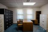430 6th E - Photo 17