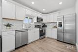2038 Blue Spruce Ln - Photo 21
