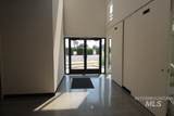 650 Fairview Ave - Photo 4