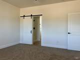 995 15th St - Photo 11