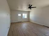 995 15th St - Photo 4