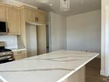 995 15th St - Photo 5