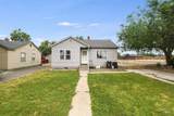 189 7th Ave W - Photo 1