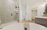 2026 Mackinnon Ln - Photo 18