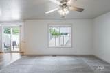 1100 Barberry Pl - Photo 6