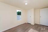 907 Round Valley St - Photo 13