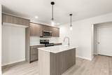 16210 Andes Ave - Photo 3