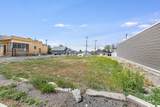 1208 Main St - Photo 3