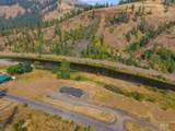 2136 Lukes Gulch Road - Photo 2