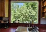 980 Larch Street - Photo 11