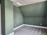 980 Larch Street - Photo 25