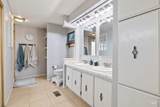 715 Center St E - Photo 17