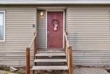 715 Center St E - Photo 2