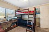 715 Center St E - Photo 23