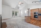 1136 E Winding Creek Dr - Photo 25