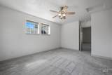 1136 E Winding Creek Dr - Photo 28