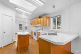 410 Custer St - Photo 15