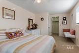 2401 26th St - Photo 24