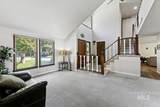 385 Charlwood Ct - Photo 3