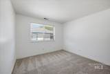 1142 Phillippi St - Photo 13
