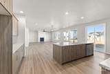 1643 Celina St - Photo 6