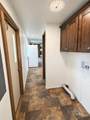 715 Center St - Photo 19