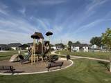 12627 Teratai St - Photo 38