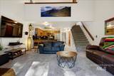 1630 Davis Ave - Photo 2