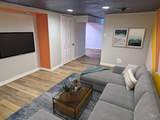 1147 Hayes - Photo 17