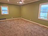 1147 Hayes - Photo 5