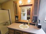 1407 & 1407 1/2 Burrell Ave - Photo 32