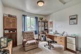 1915 Mountain Pointe Ave - Photo 5