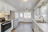 2320-2322 Dewey Ave - Photo 10