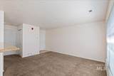 11063 Brassy Cove Loop - Photo 10