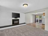 2590 Cloverdale Rd - Photo 17