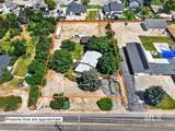 2590 Cloverdale Rd - Photo 34