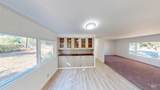 916 Victoria - Photo 10