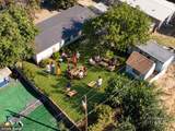 916 Victoria - Photo 18