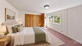 916 Victoria - Photo 5