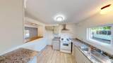 916 Victoria - Photo 8