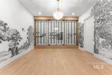 2430 Palmatier Ln - Photo 33