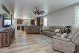 2649 Laidlaw Dr - Photo 9
