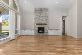 8376 Brooks Dr - Photo 8