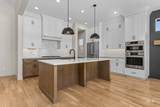 8376 Brooks Dr - Photo 9