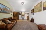 688 Meadow Dr - Photo 13