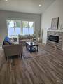 3064 Capricorn Ave - Photo 8