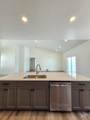 2420 Dorchester Ave - Photo 7